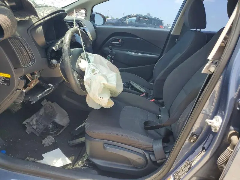 2016 KIA RIO LX  