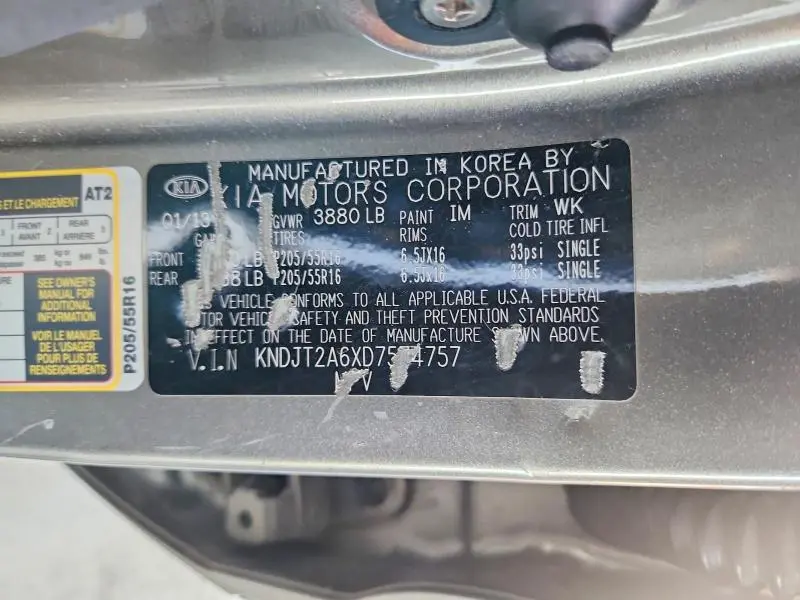 2013 KIA SOUL +  