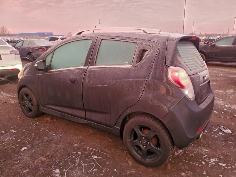 2015 CHEVROLET SPARK 2LT  