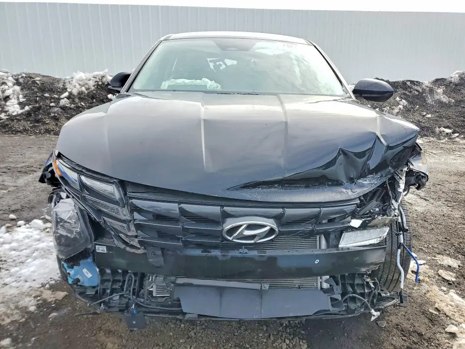 2024 HYUNDAI TUCSON SE  