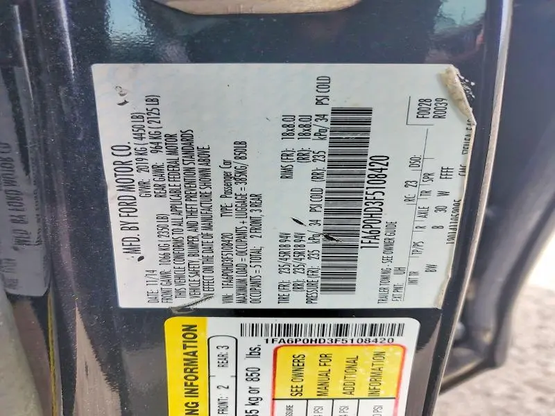 2015 FORD FUSION SE  