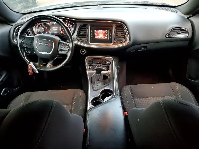 2016 DODGE CHALLENGER SXT  