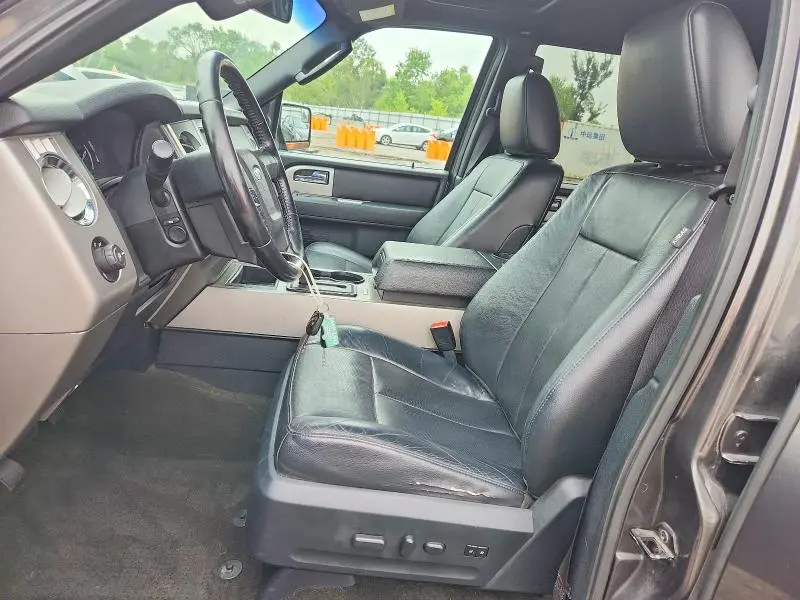 2016 FORD EXPEDITION EL XLT  