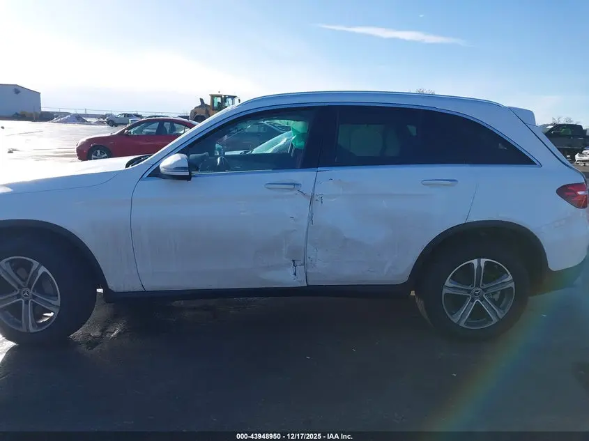 2019 MERCEDES-BENZ GLC 300 4MATIC
