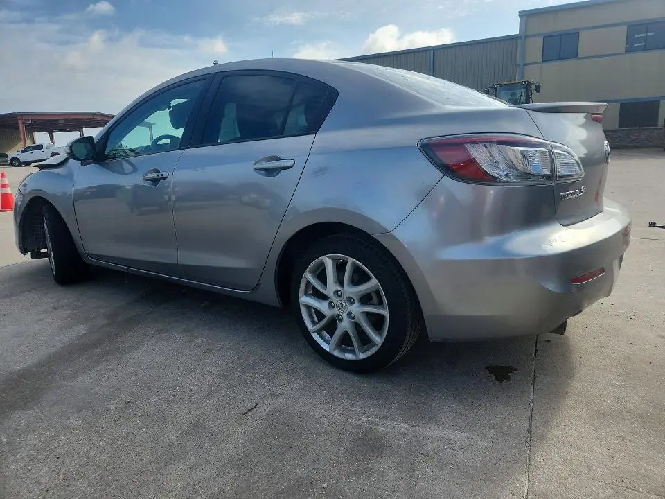 2012 MAZDA 3 S  