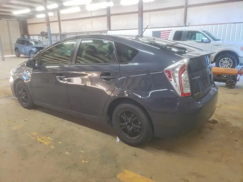 2013 TOYOTA PRIUS THREE  