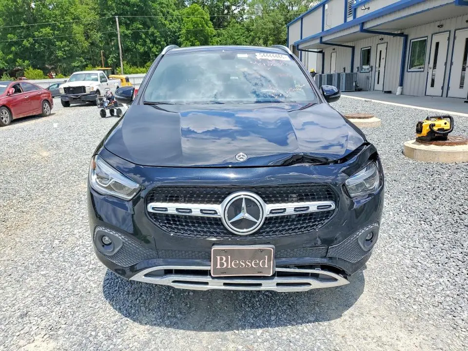 2021 MERCEDES-BENZ GLA 250 4MATIC  