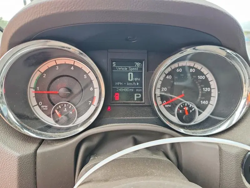 2012 DODGE DURANGO SXT  