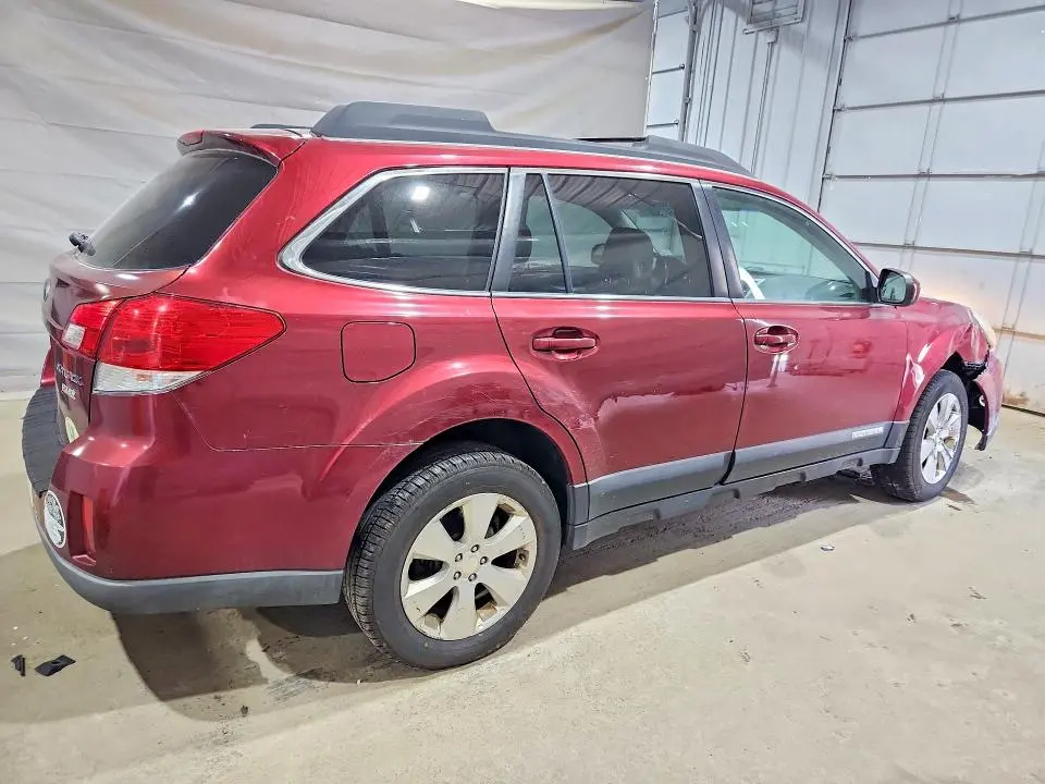 2011 SUBARU OUTBACK 2.5I PREMIUM  