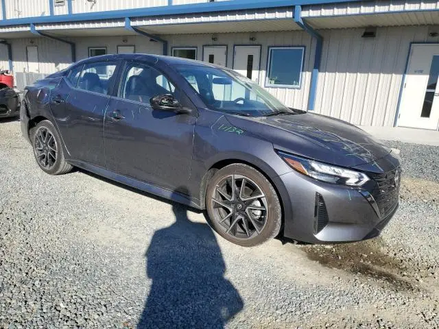 2025 NISSAN SENTRA SR  