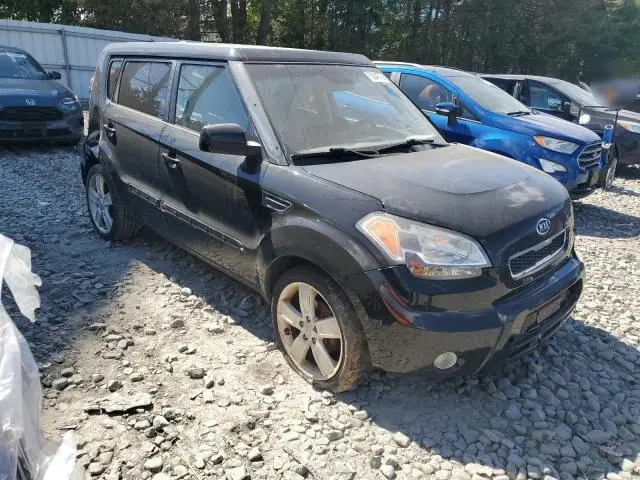 2011 KIA SOUL +  
