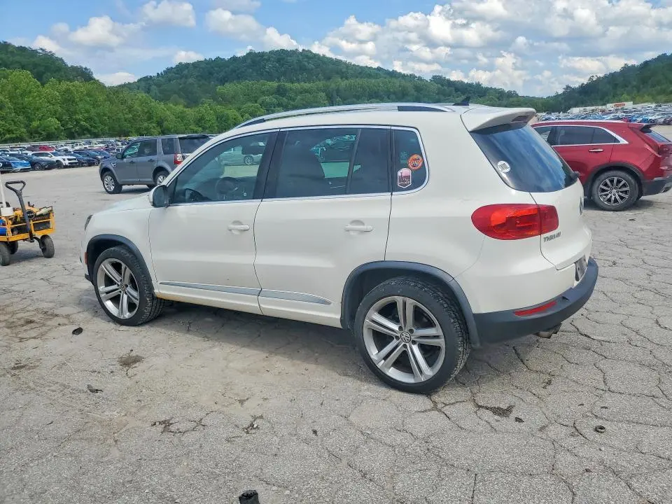 2014 VOLKSWAGEN TIGUAN S  