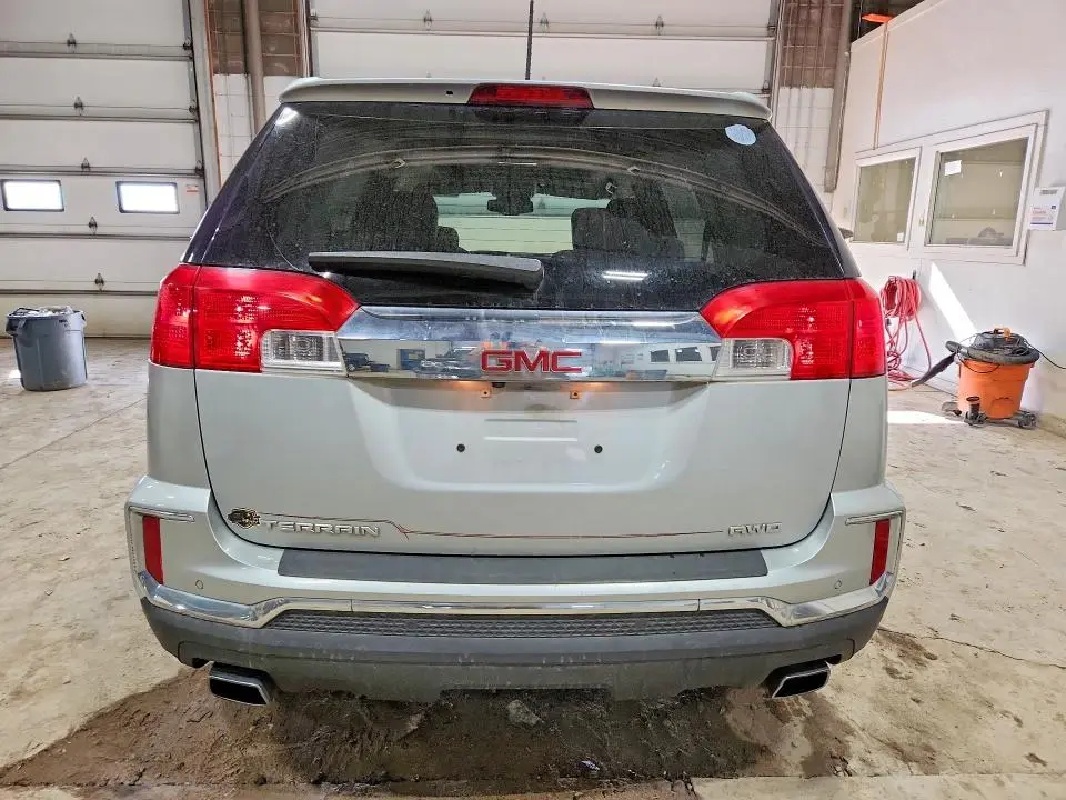 2016 GMC TERRAIN SLT  
