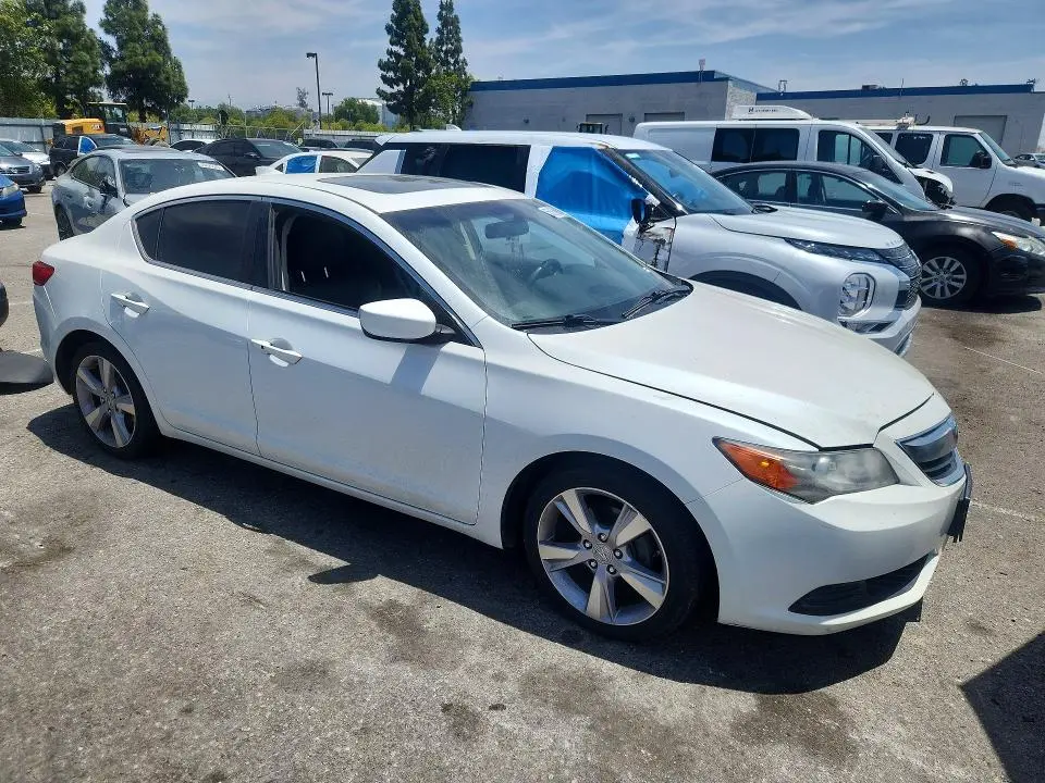2014 ACURA ILX 20  
