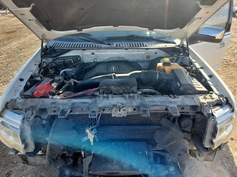 2016 LINCOLN NAVIGATOR SELECT  