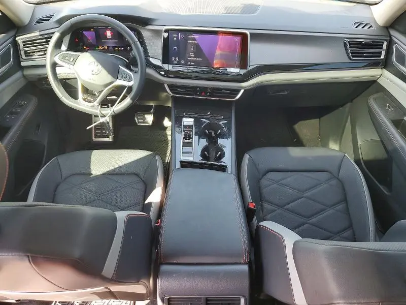 2024 VOLKSWAGEN ATLAS PEAK EDITION SE  