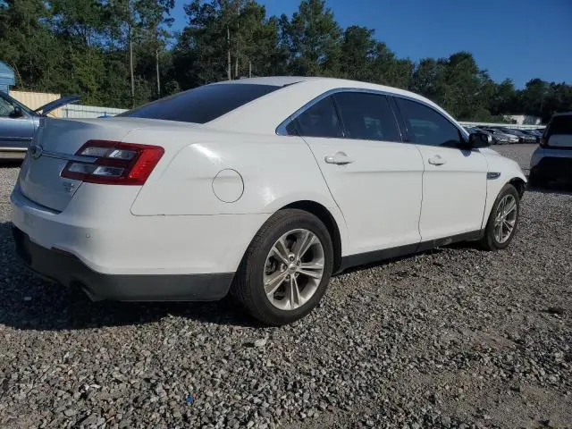 2015 FORD TAURUS SEL  