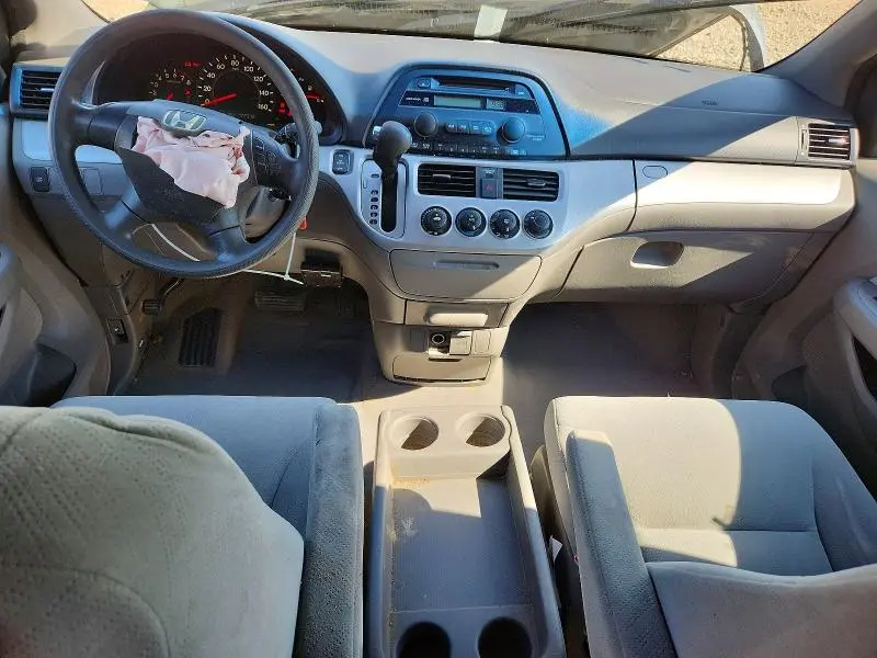 2010 HONDA ODYSSEY LX  