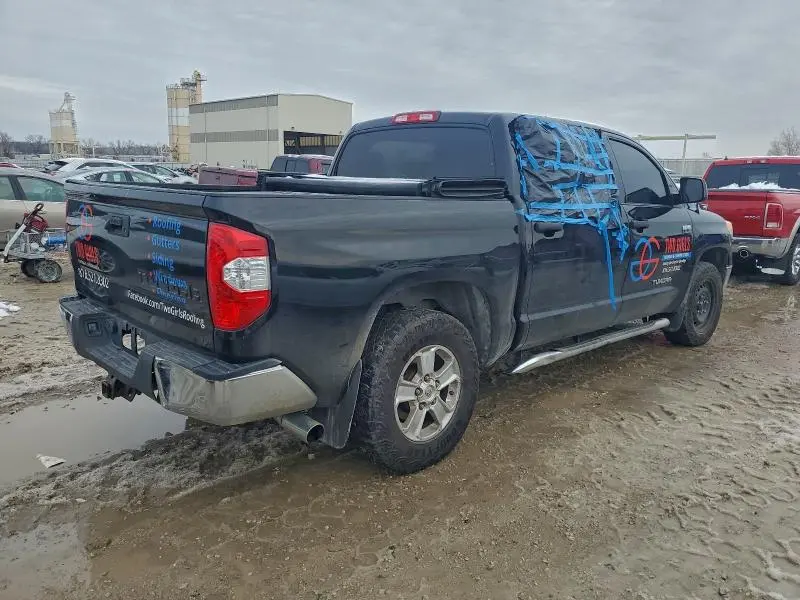 2015 TOYOTA TUNDRA CREWMAX SR5  