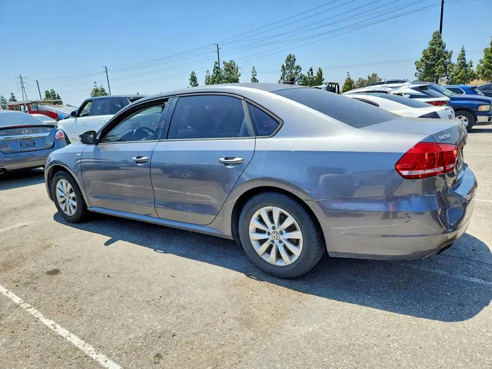 2014 VOLKSWAGEN PASSAT S  