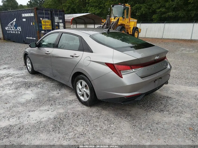 2023 HYUNDAI ELANTRA SE
