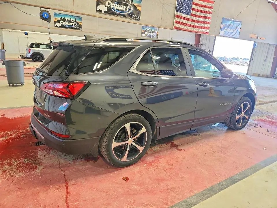 2022 CHEVROLET EQUINOX LT  