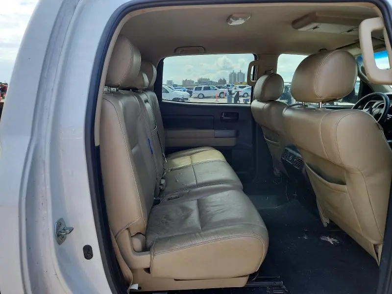 2012 TOYOTA TUNDRA CREWMAX SR5  