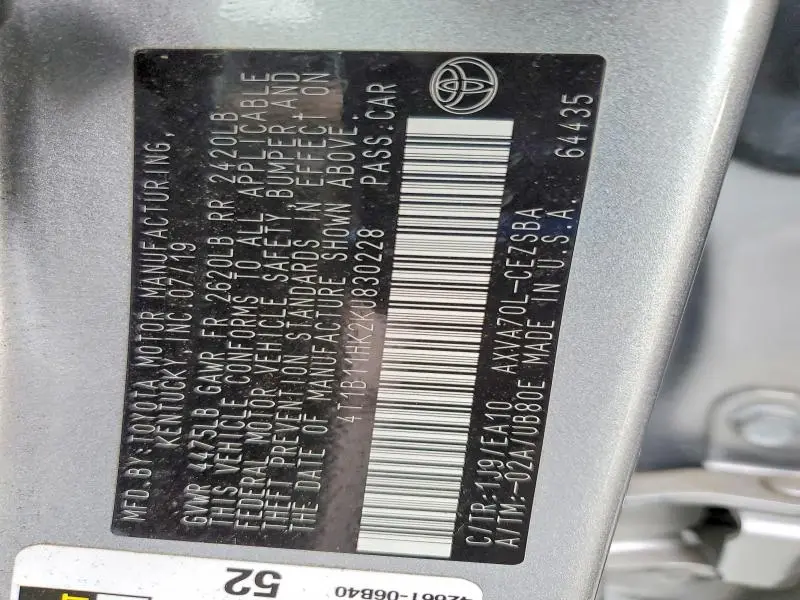 2019 TOYOTA CAMRY SE  