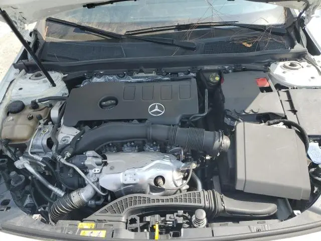 2019 MERCEDES-BENZ A 220  