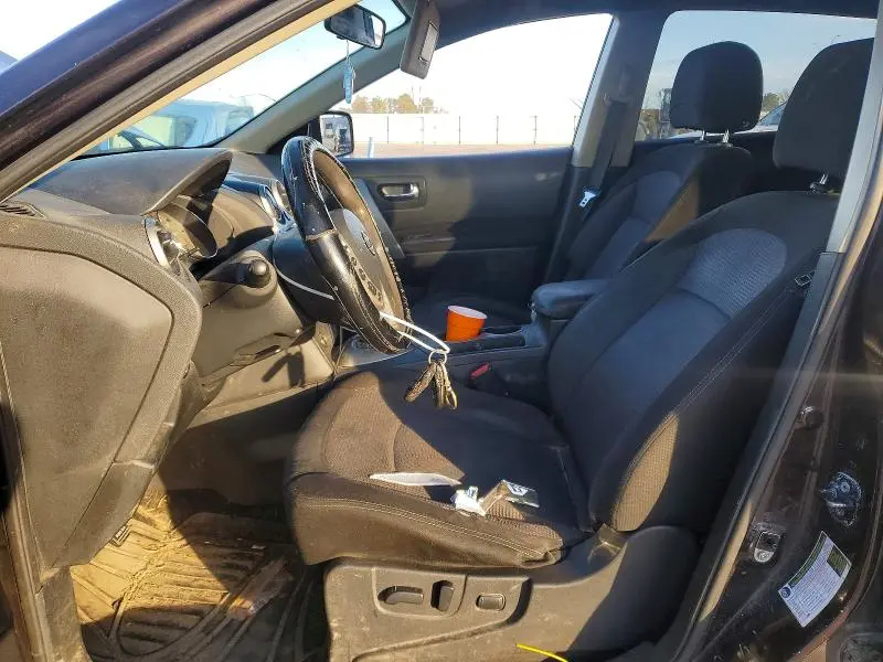2011 NISSAN ROGUE S  