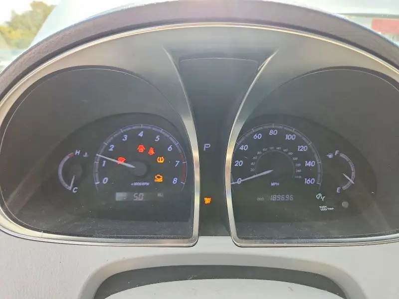 2011 TOYOTA AVALON LIMITED  