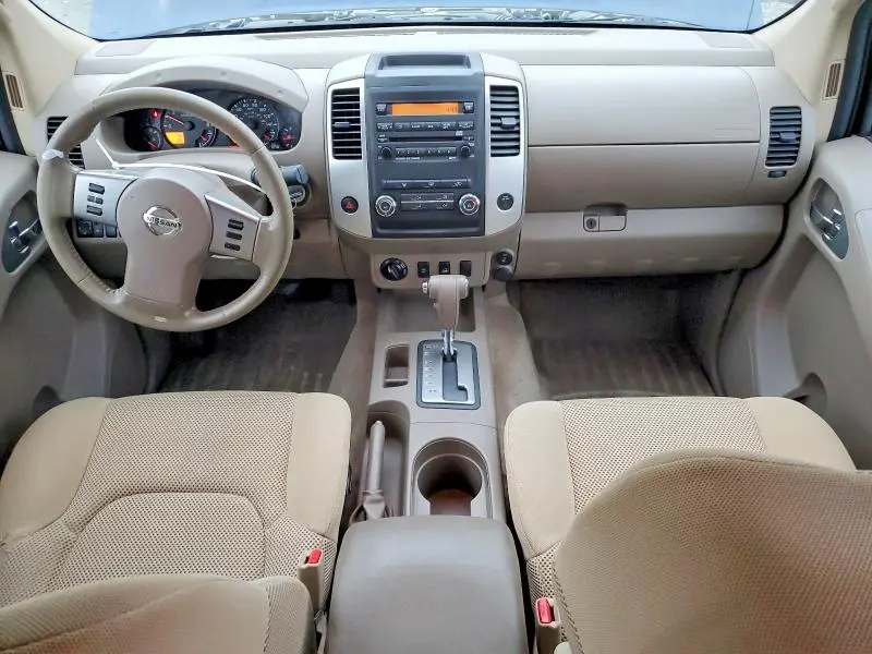 2011 NISSAN FRONTIER S  