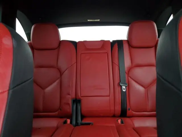 2016 PORSCHE CAYENNE S  