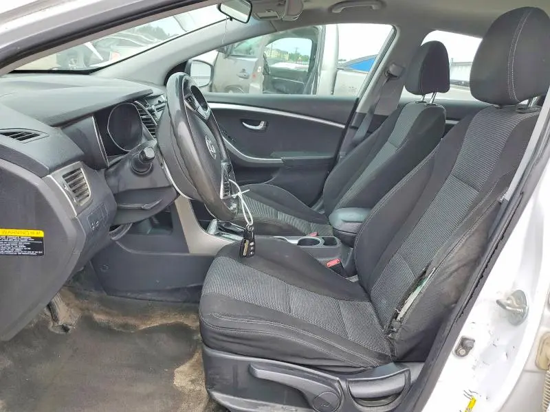 2016 HYUNDAI ELANTRA GT BASE  