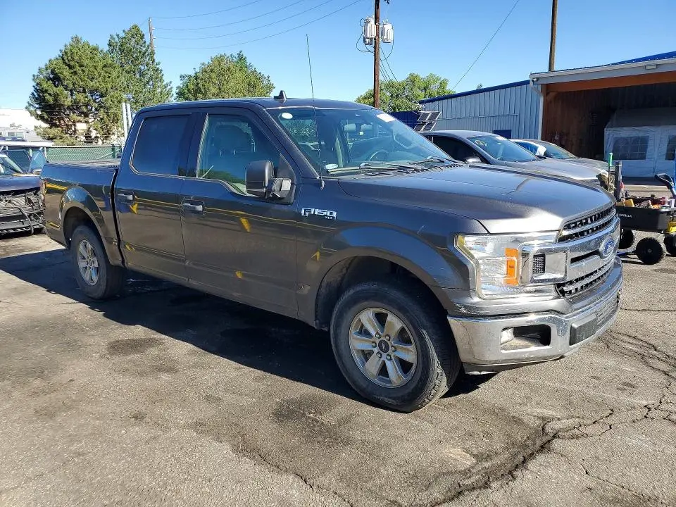 2020 FORD F150 XLT 5.0L V8