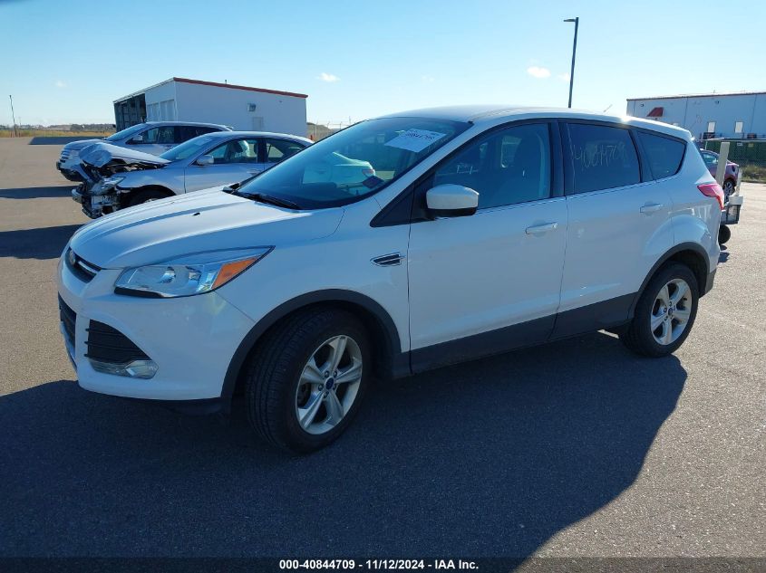 2015 FORD ESCAPE SE