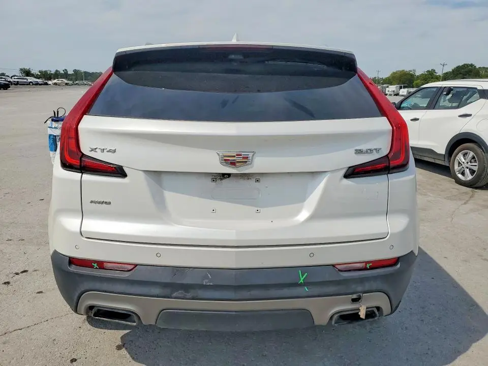 2019 CADILLAC XT4 PREMIUM LUXURY  