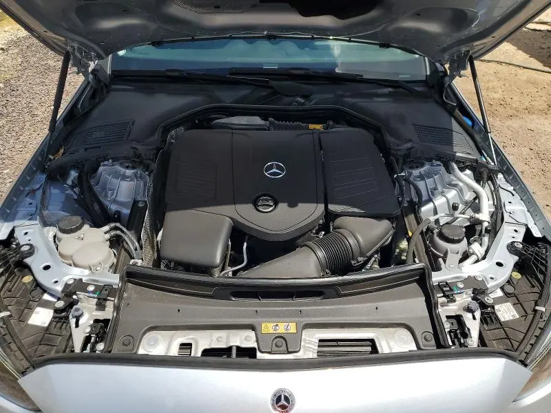 2023 MERCEDES-BENZ C 300  