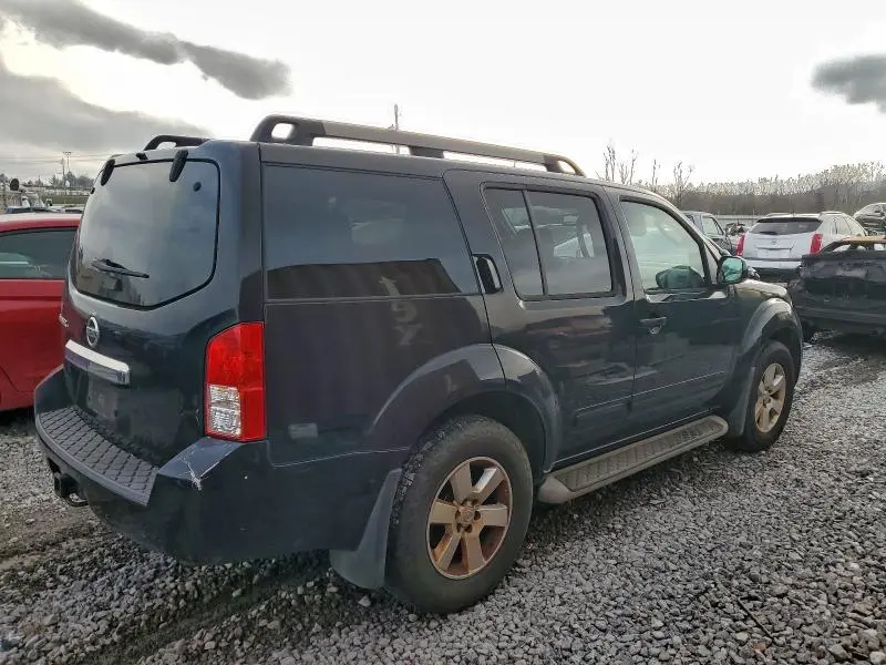 2012 NISSAN PATHFINDER S  