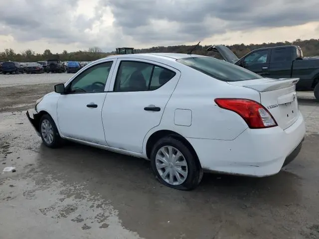 2019 NISSAN VERSA S  