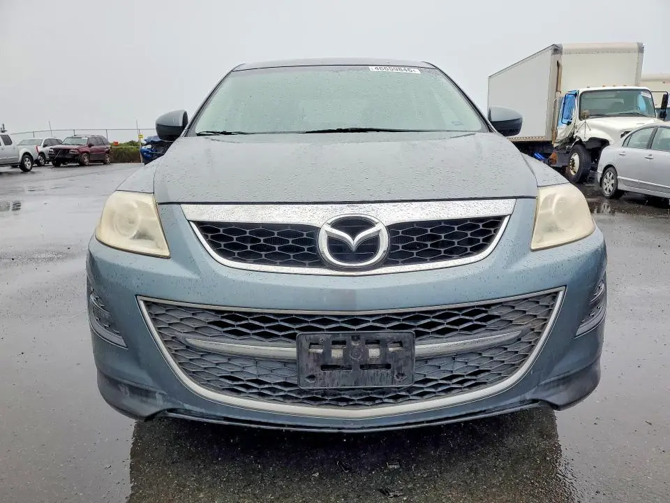 2011 MAZDA CX-9   