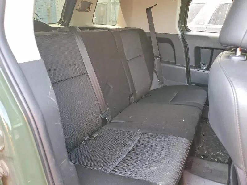 2013 TOYOTA FJ CRUISER BASE  