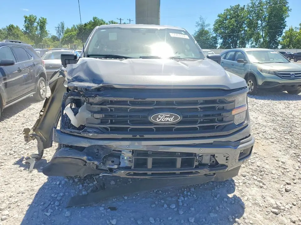 2025 FORD F150 XLT  