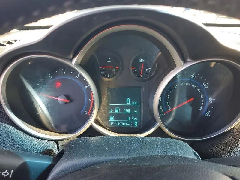 2012 CHEVROLET CRUZE LT  