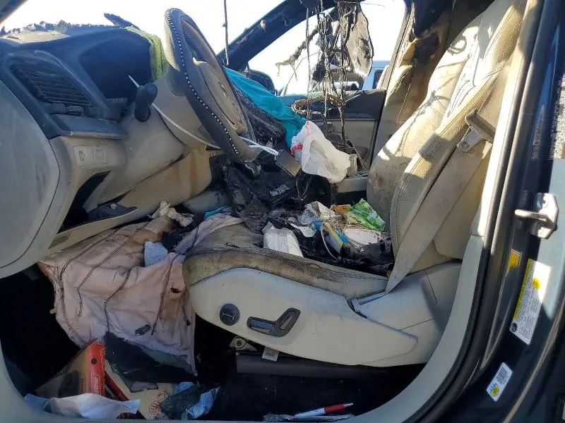 2019 VOLVO XC90 T5 MOMENTUM  