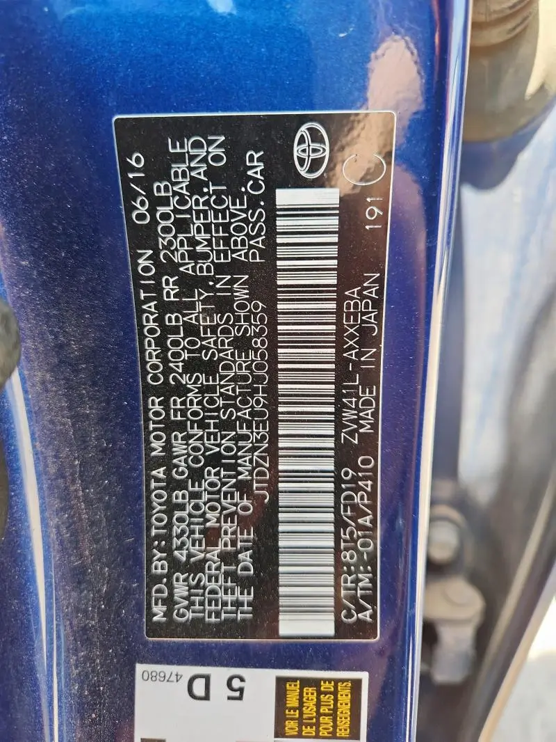 2017 TOYOTA PRIUS V   