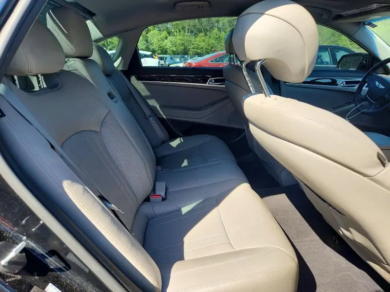 2016 HYUNDAI GENESIS 3.8L  