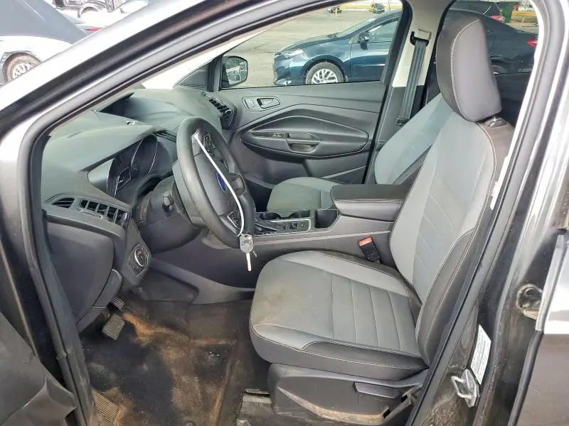 2019 FORD ESCAPE S  