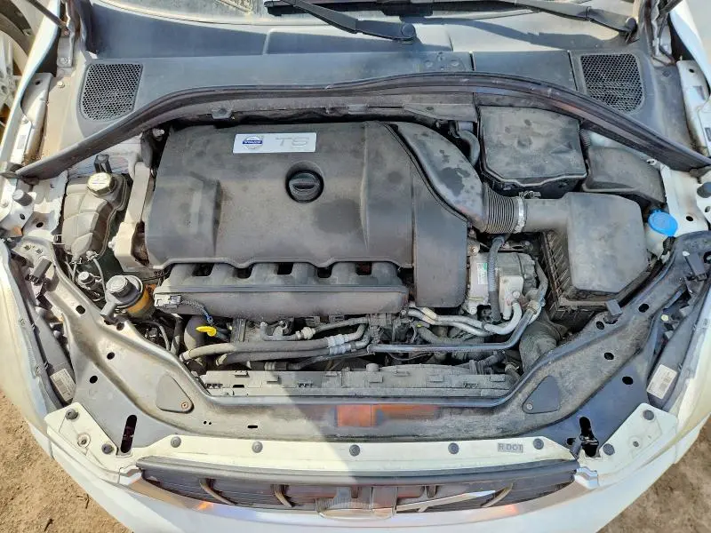 2010 VOLVO XC60 T6  