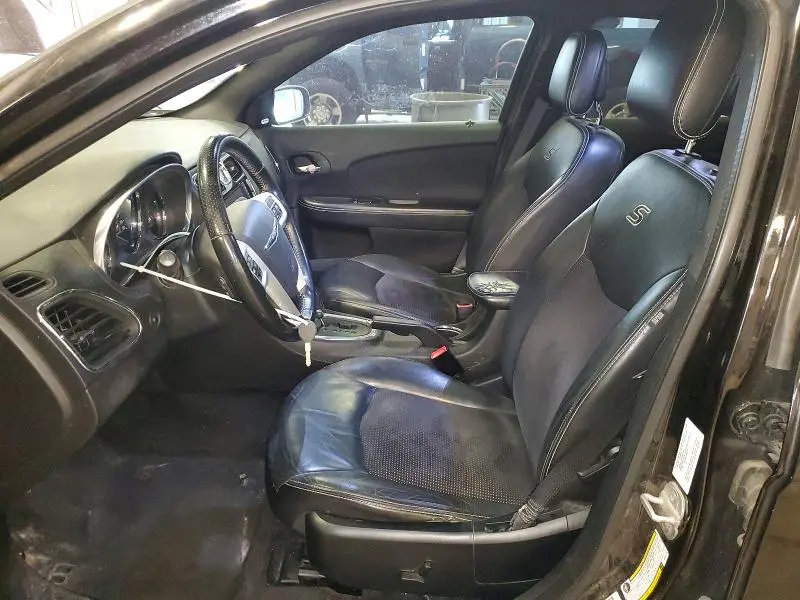 2011 CHRYSLER 200 S  
